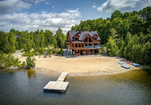 Propriété commerciale à vendre - 1 Brownsburg-Chatam, Brownsburg-Chatham, J8G 2Y2