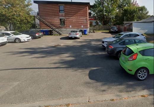 Propriété commerciale à vendre - 1127-1129 boul. Curé-Labelle Blainville (Qc), Blainville, J7C 2N1