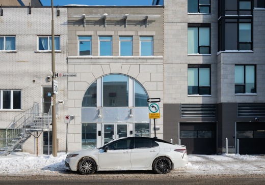 Propriété commerciale à vendre - 1583 Rue Saint-Hubert, Montréal (Ville-Marie), H2L3Z1