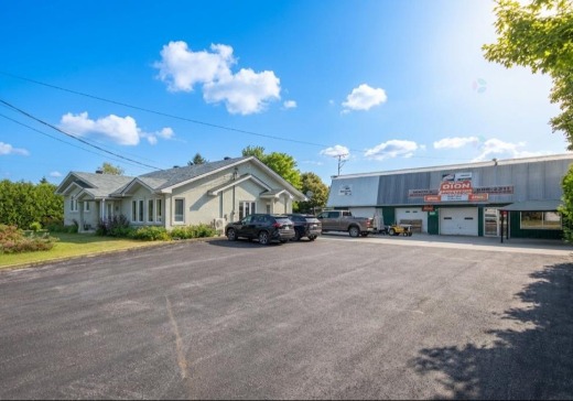Commercial Property for Sale - 1801-1811 Louis-Cyr, Saint-Jean-de-Matha, J0K 2S0