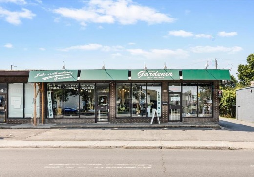 Propriété commerciale à vendre - 9330  Boul. Lacordaire, Montréal (Saint-Léonard), H1R2B7