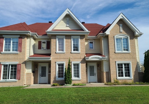 Quadruplex à vendre Mascouche - 483k