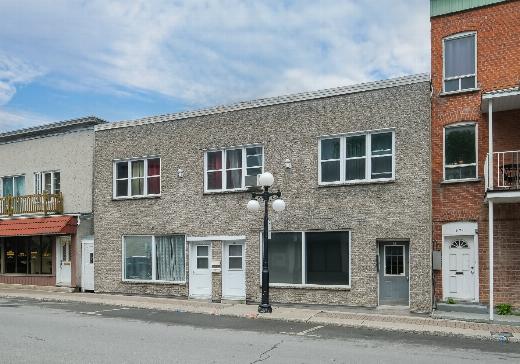 Quadruplex à vendre - 940-950 Rue des Cascades O., Saint-Hyacinthe, J2S3G4