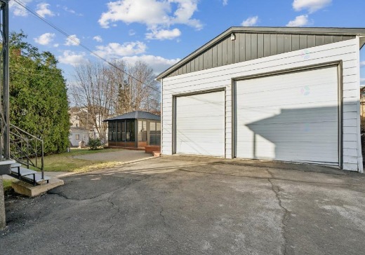 Duplex à vendre - 38 -38A Av. Sauriol, Laval (Laval-des-Rapides), H7N 3A6