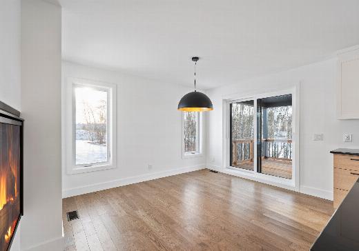 maison à étages à vendre Sherbrooke - 430ae
