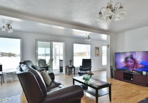 maison à étages à vendre Rimouski - 82au