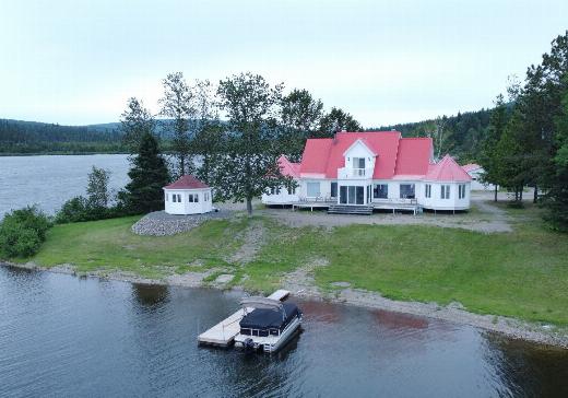 maison à étages à vendre Rimouski - 82au