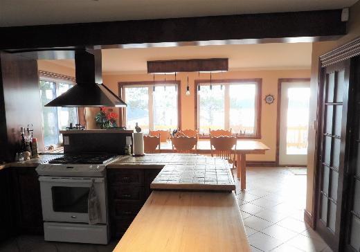 maison à étages à vendre St-Fulgence - 300be