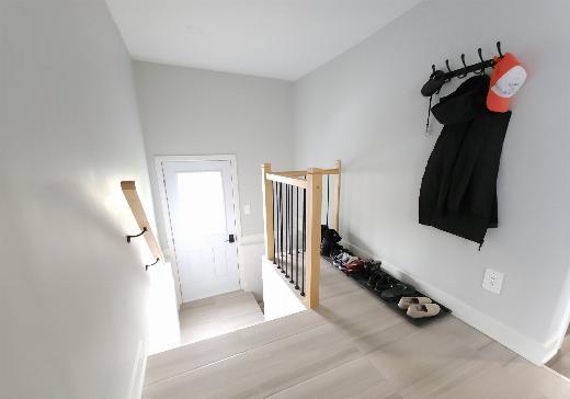 maison à étages à vendre Beauharnois - 31bm