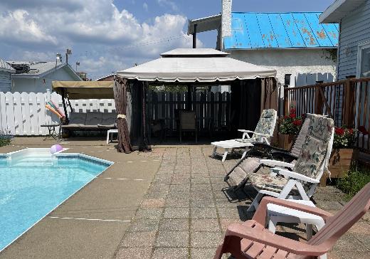 maison à étages à vendre La Tuque - 527u