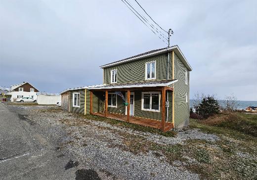 Maison à étages à vendre - 14 Ch. de l'Église, Gaspé, G4X4B4