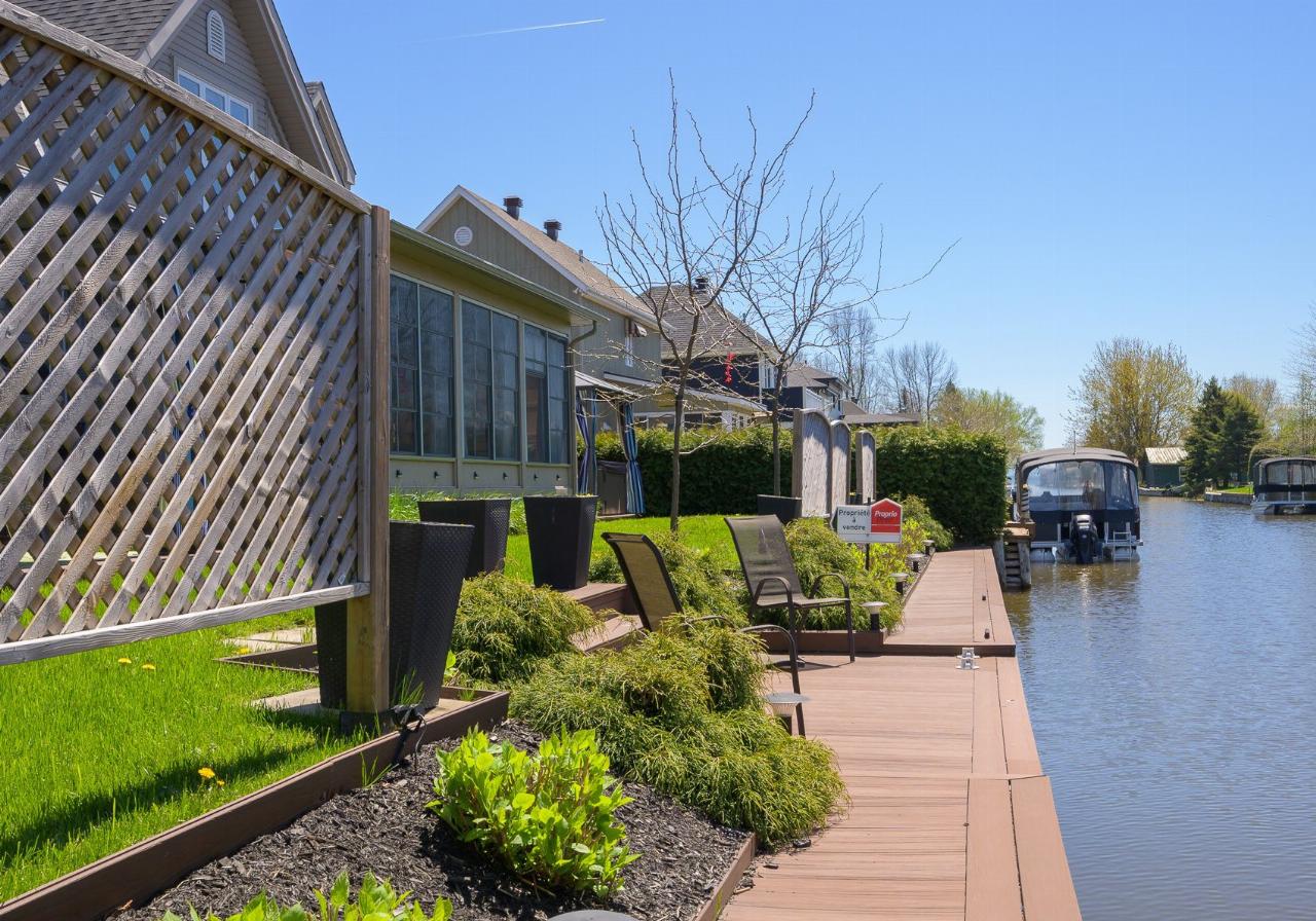 Twostorey for sale, House for sale SaintZotique VID 199aq