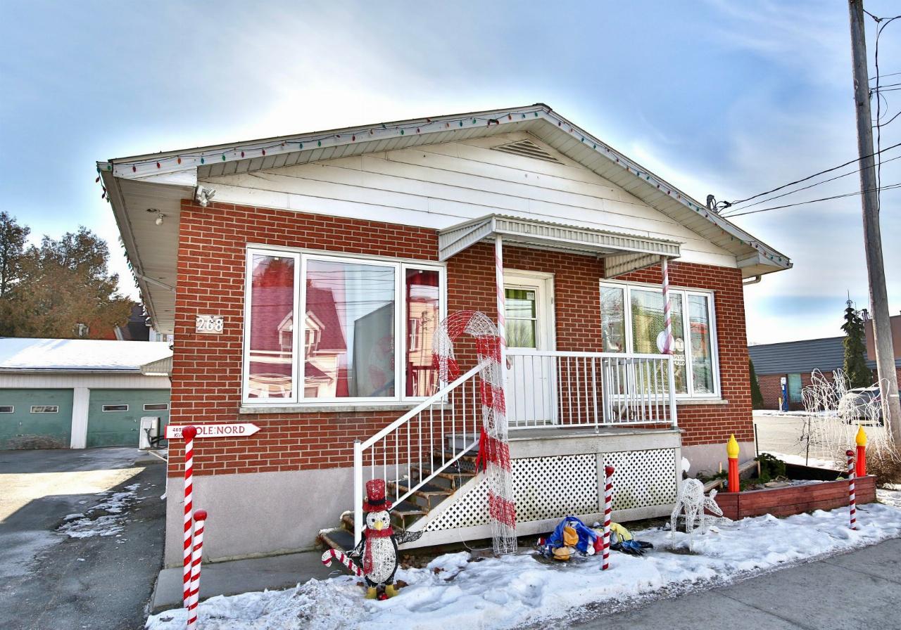 House for sale - 268-272 Rue Notre-Dame, Quebec City, J0H 1E0