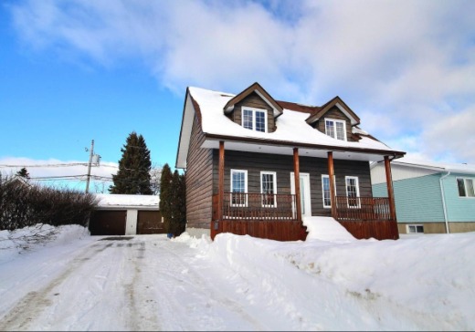 1 1/2 Storey for sale - 1678 Rue Duschesne, Val-d'Or, J9P6G8