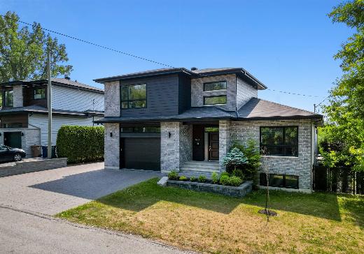 Two or more stories for sale - 28 Rue Sicard, Boisbriand, J7H1R1