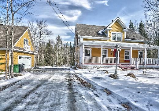 Two or more stories for sale - 254 Rue Caleb, Sherbrooke, J1R0A8