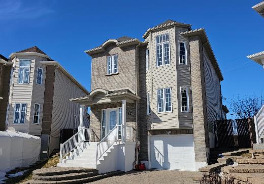 Two or more stories for sale - 517 Rue Jean-Dallaire, Laval, H7L6H6