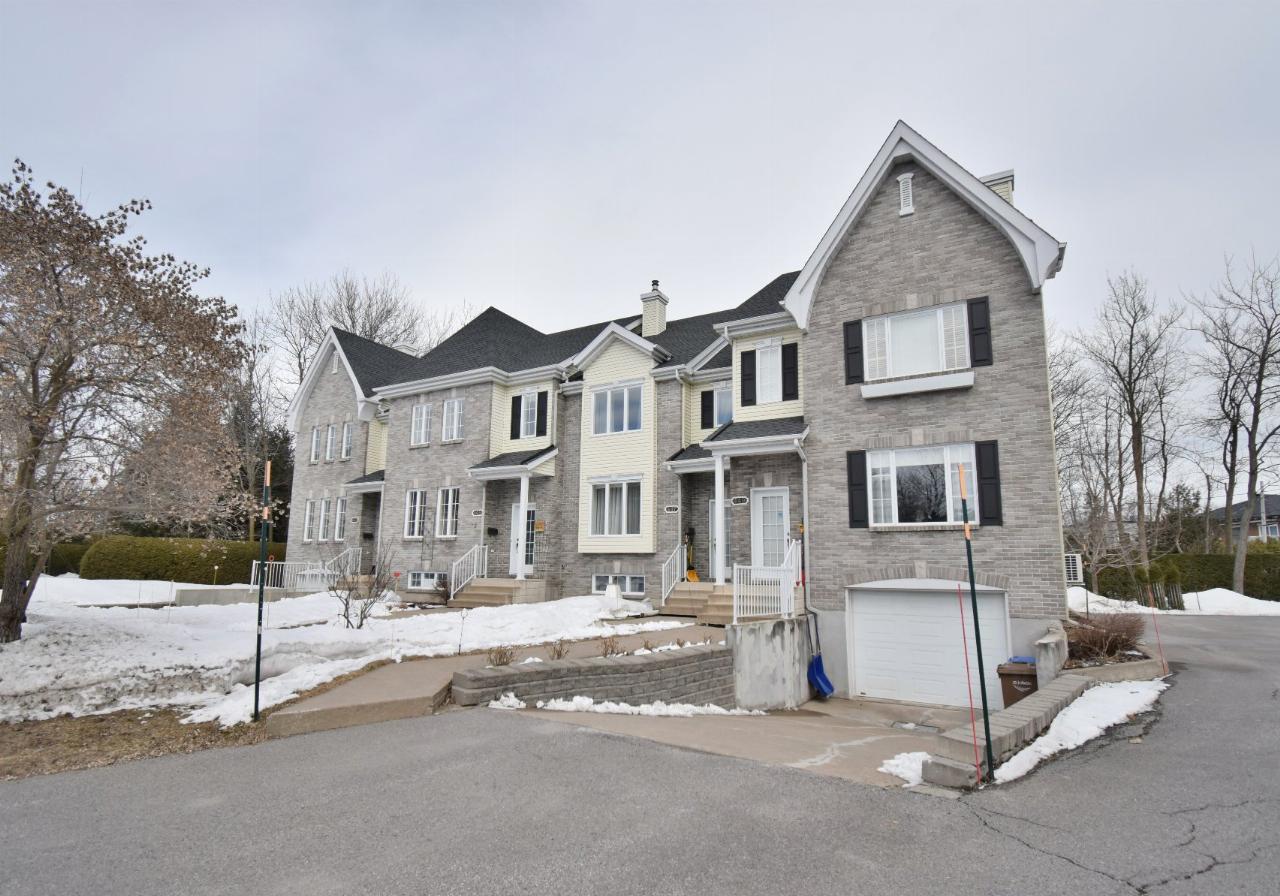 Twostorey for sale, House for sale SaintCharlesBorromée VID 445as