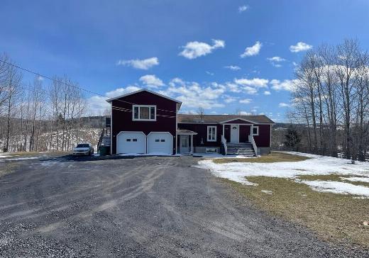 Two or more stories for sale - 599 Route 132 E., Matapedia, G5J2B6