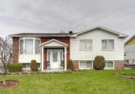 Two or more stories for sale - 1759 Rue de Sienne, Laval, H7M3K9