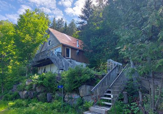 Maison à étages à vendre - 40 Ch. Dufour, Mont-Laurier, J0W1J0