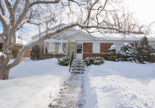 Plain-pied à vendre - 1805  Place Dutrisac, Montréal (Saint-Laurent), H4L1G1