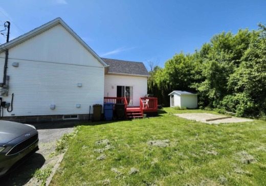 House for sale - 323 Rue Mignonne, Salaberry-de-Valleyfield, J6S 1J7