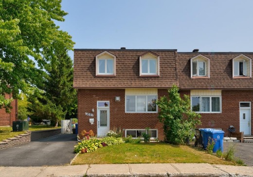Two or more stories for sale - 3031 Rue William, Longueuil, J4T2W7