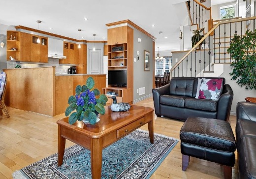 Maison à vendre - 10575 Rue Condorcet, Montréal (Rivière des Prairies), H1C 2J8