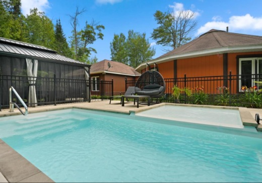 Maison à vendre - 27 Ch. des Œillets, Sainte-Anne-des-Lacs, J0R 1B0