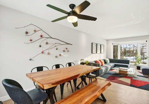 House for sale - 130 Avenue Charlemagne, Candiac, J5R 6P7