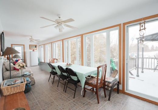 Maison à vendre - 324 Rue Kenna, Saint-Colomban, J5K 2M8