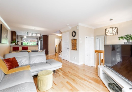 Maison à vendre - 2175  Rue des Cigognes, Laval (Sainte-Rose), H7L 0A9