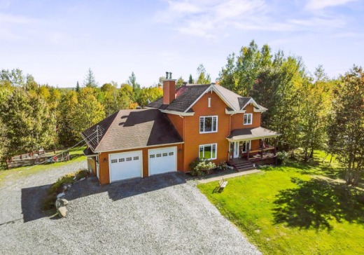 Maison à étages à vendre - 126  Rue du Boisé, Saint-Benjamin, G0M1N0