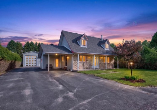 Two or more stories for sale - 661 Rue Matawin, Saint-Michel-des-Saints, J0K 3B0