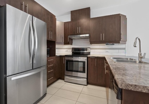 Condo for sale - 202-551 Chabanel Est, Montreal (Ahuntsic/Cartierville), H2M 1C4