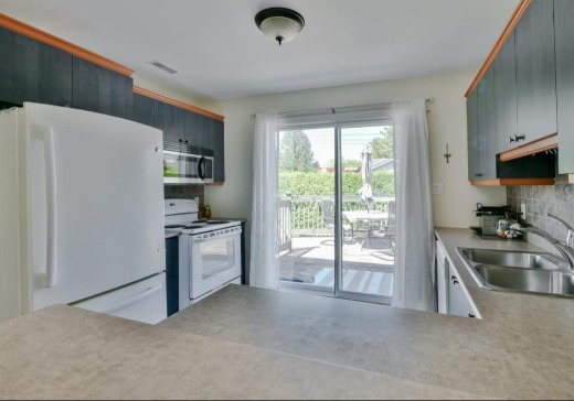 Maison à vendre - 575  Av. Fortin, Hemmingford, J0L 1H0