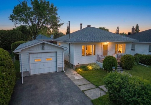 Bungalow for sale - 38 Giguère, Laval (Sainte-Rose), H7L1G9