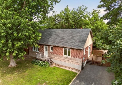 Bungalow à vendre - 771 Terrasse Pesant, Laval (Sainte-Dorothee), H7X1X4