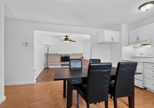 Maison à vendre - 771 Terrasse Pesant, Laval (Sainte-Dorothee), H7X 1X4
