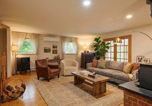 Maison à vendre - 324 Rue Kenna, Saint-Colomban, J5K 2M8